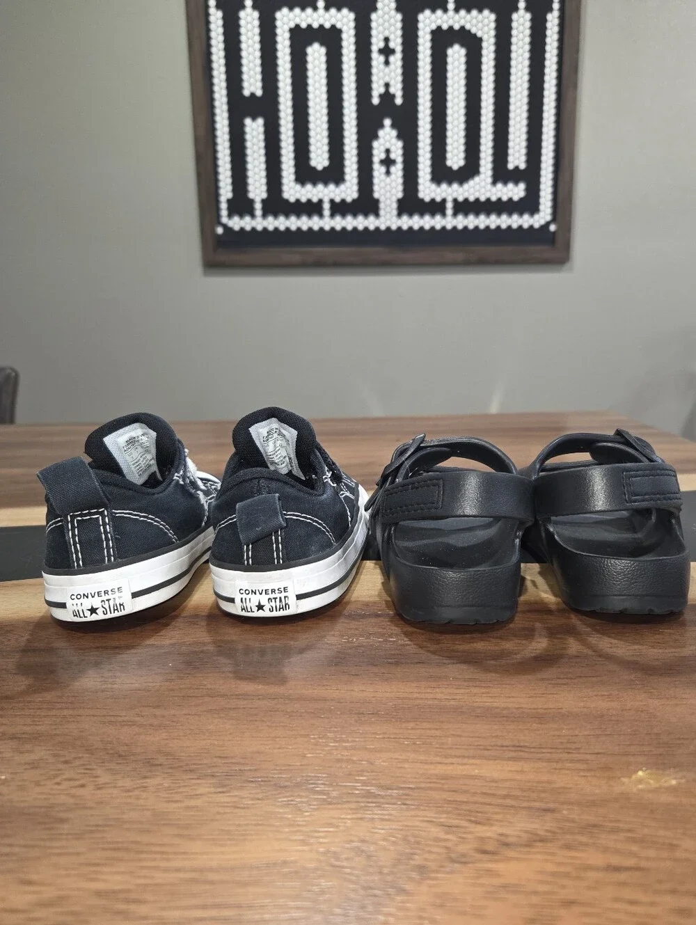Toddler Size 7c Classic Black Converse & Cat&Jack Sandals